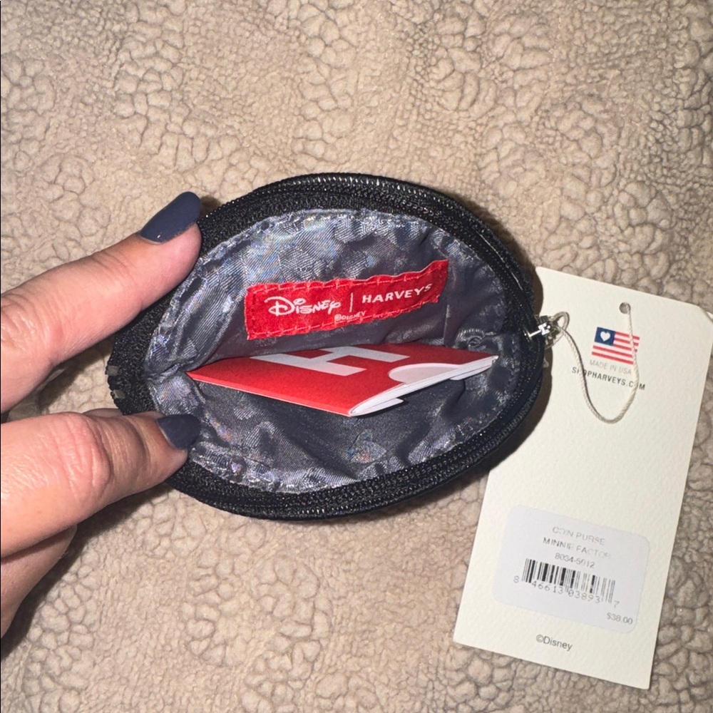 NWT Harveys Disney Minnie Mouse Round Coin Pouch with Red Bow - Picture 3 of 3